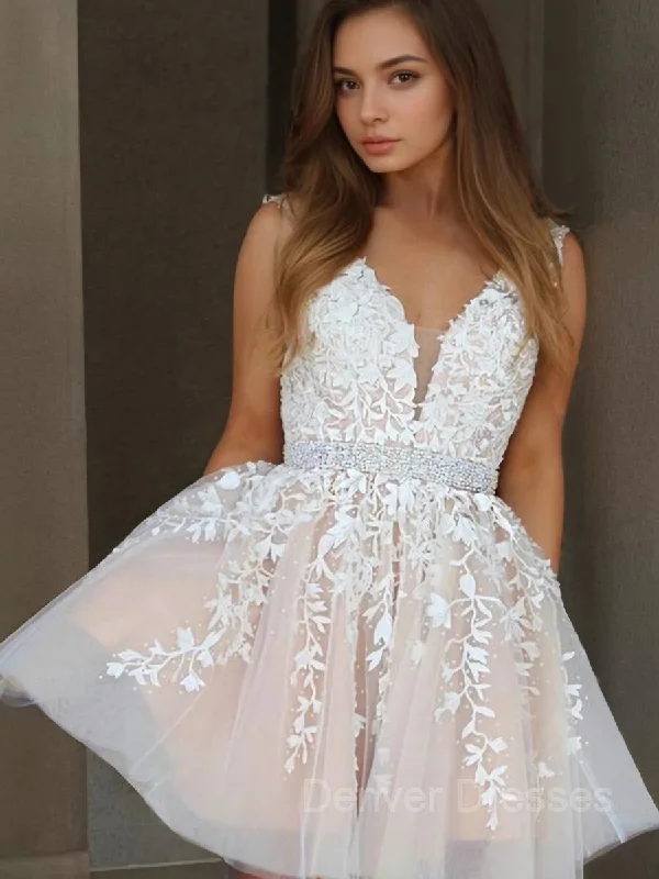 A-Line/Princess V-neck Short/Mini Tulle Homecoming Dresses With Appliques Lace Tunics Recommended stylist