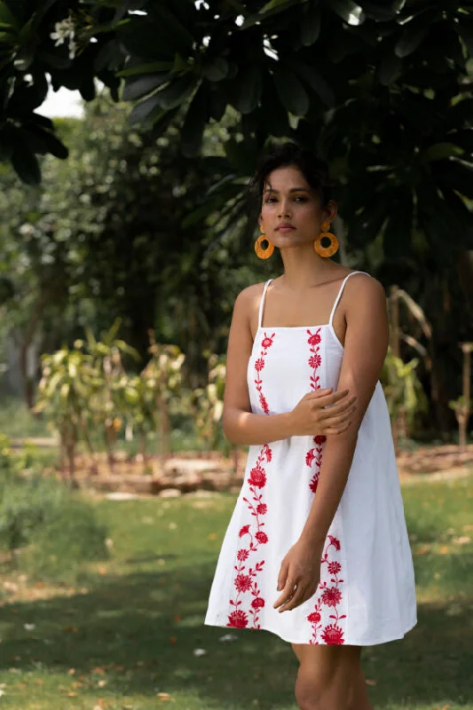 CARNATION DRESS Floral Print girly