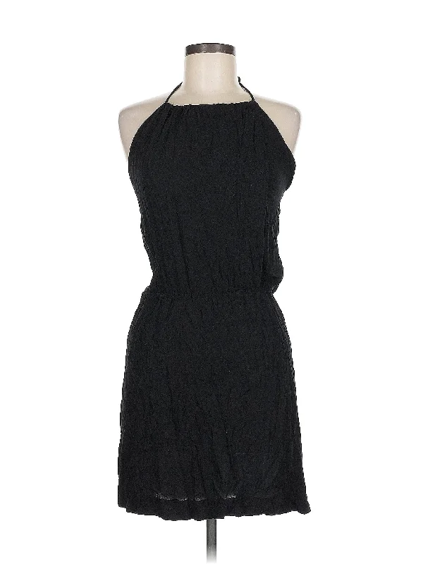 Cocktail Dress Boat Neckline Classic