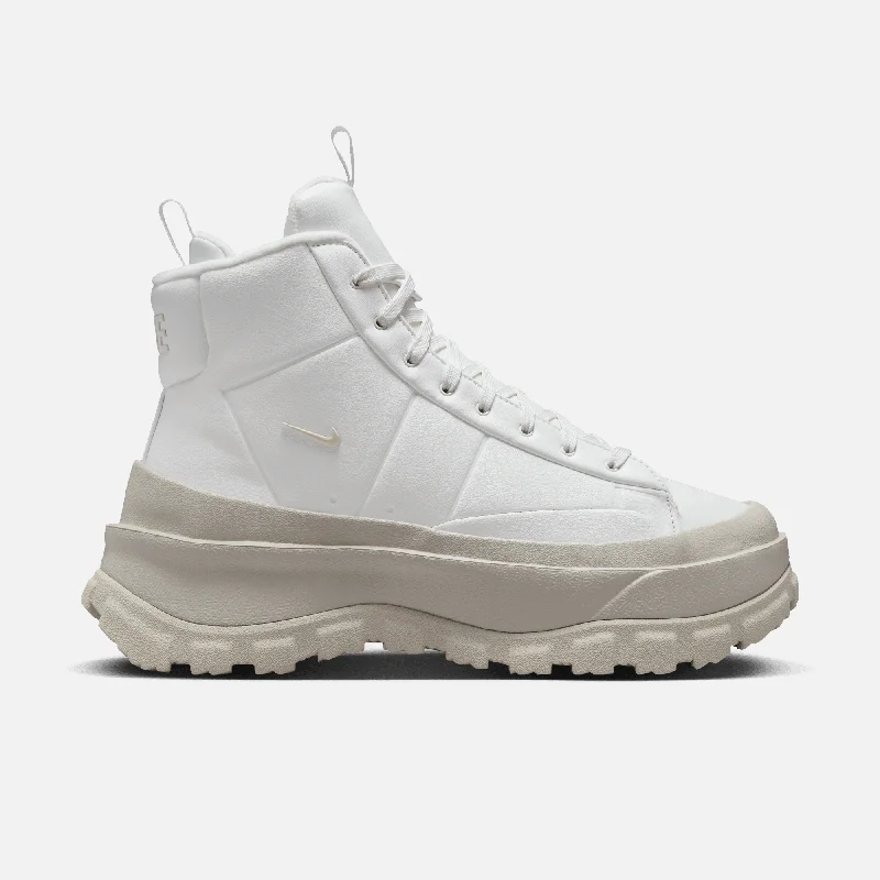 Nike Women's Blazer Roam Mid Summit White Women's Elegant Suit