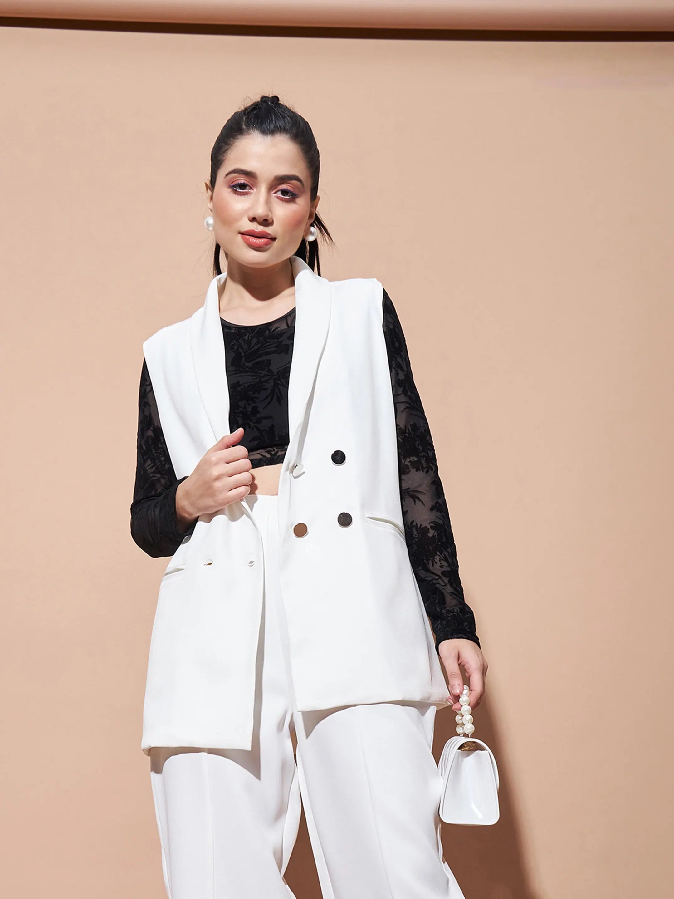 Women White Show Pocket Sleeveless Longline Blazer Women's Boutique Suit