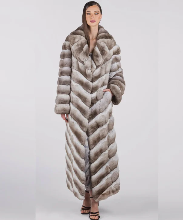 Women’s Full-Length Beige Chinchilla Fur Coat Asymmetrical Diagonal princess