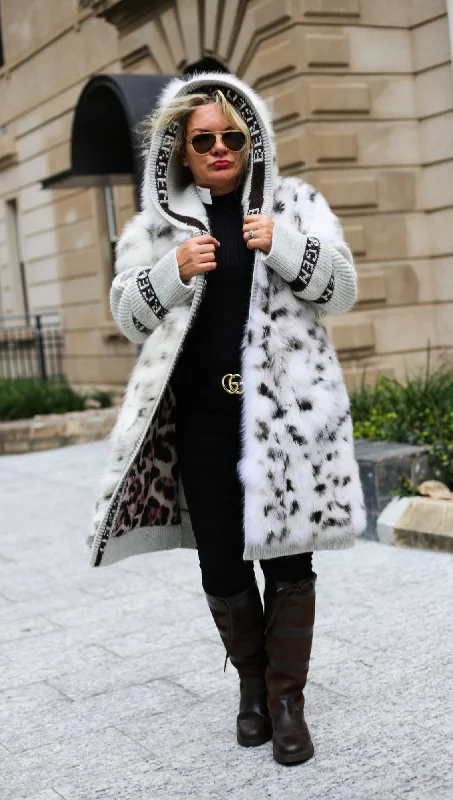 Bergen Of Norway Freyja Women's Cashmere Wool Knit Fur Knit Coat AFREAD Stole Shawl Scarf