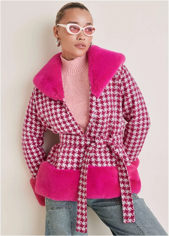 Printed Fur Trim Coat - Pink & White Stand-Up Roll-Neck Turtle