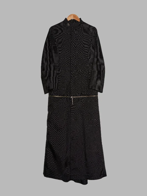 Dirk Bikkembergs winter 1996 black ballistic nylon three length coat - size 40 Stole Shawl Scarf