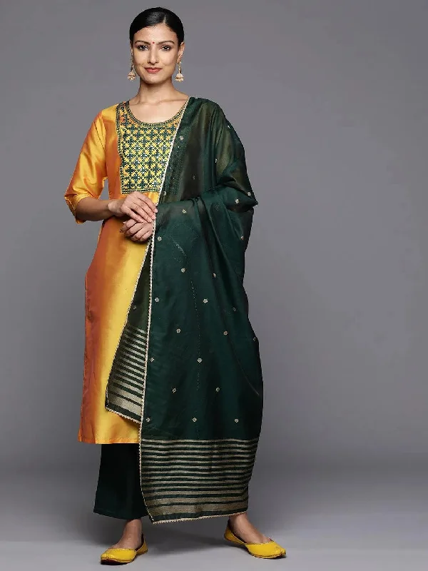 Yellow Printed Silk Blend Straight Kurta With Trousers & Dupatta Trousers Denim Distressed