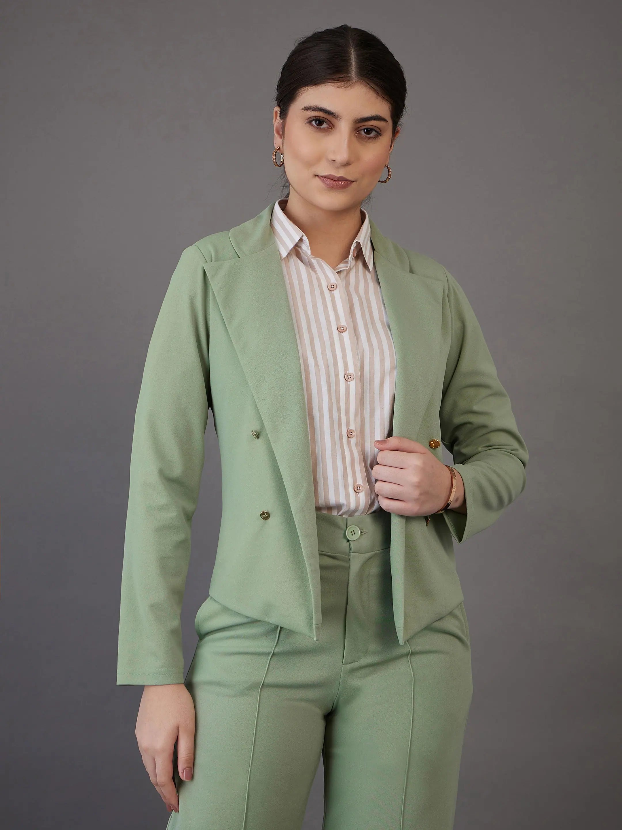 Women Green Notch Collar Single-Breasted Blazer Women's Classic Blazer
